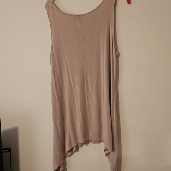 LOGO  by Lori Goldstein knit twin Hi-Low Tee w/ Elbow sleeve - Picture 11 of 11